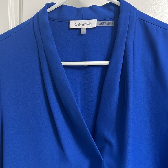Women’s Large Blue Calvin Klein Button-Sleeve Top - Picture 2 of 11